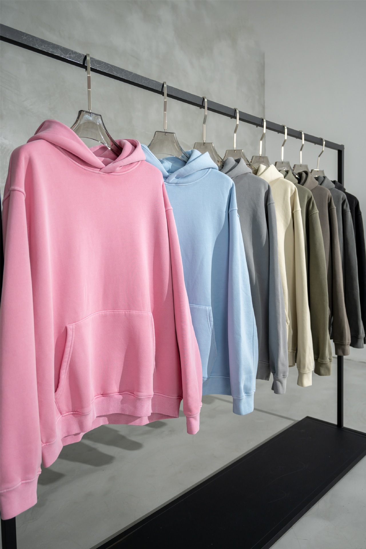 Men's Heavyweight Washed Hooded Sweatshirt For Autumn And Winter_voghion.com