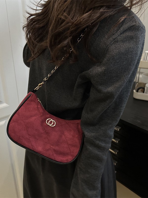 Xiaoxiang Lingfeng bolso de cadena para mujeres 2025, nuevo vello esmerilado bolso de hombro bajo la axila, bolso de alto valor.