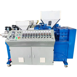 塑料挤出机;塑料管材设备;其他塑料机械