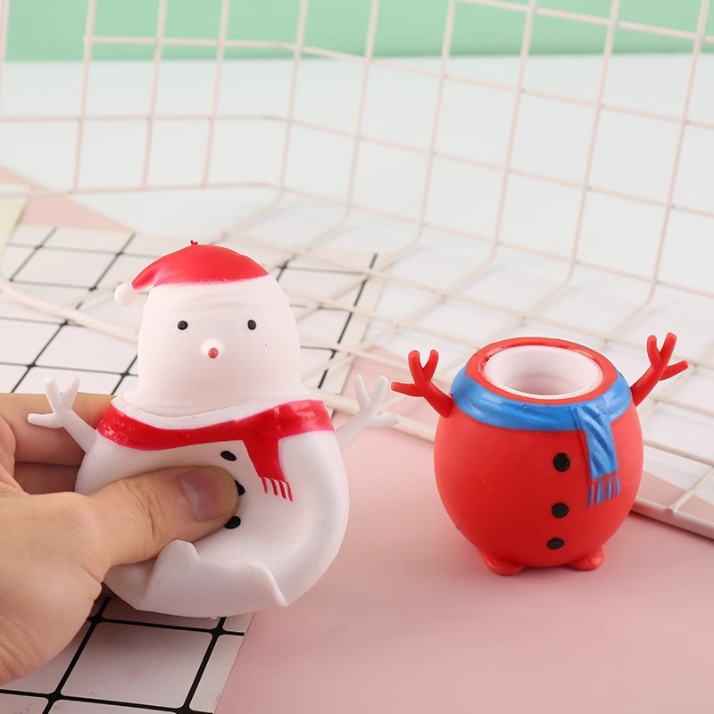 Nuevos y extraños muñecos de nieve navideños transfronterizos exprimiendo tazas amasar música niños descomprimiendo juguetes creativos nuevos productos descomprimiendo