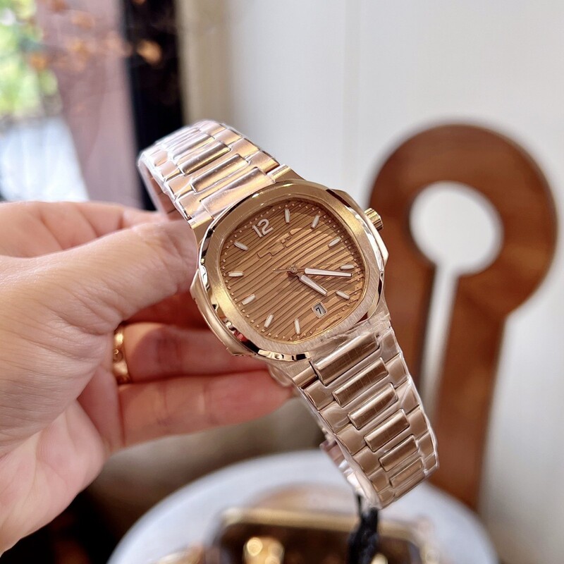 Patek Nautilus 7118 Series Women's Watch Rose Gold Diamond Casual Swiss Diamond British Women's Watch High Quality