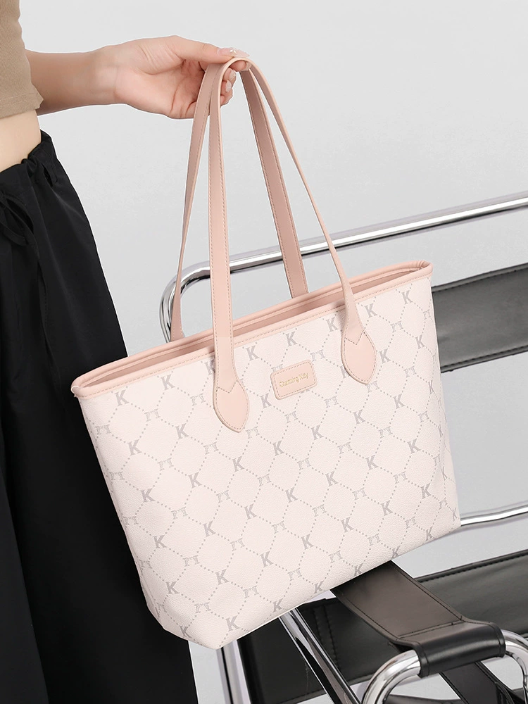 Shoulder bag, capacious one-shoulder bag, laptop