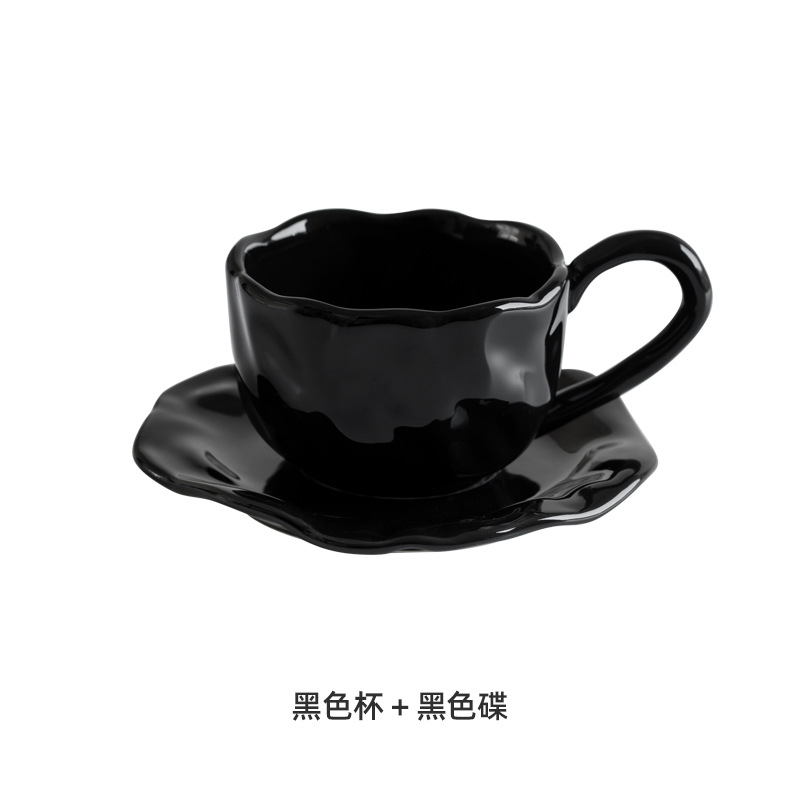 Taza de café de cerámica vintage hecha a mano taza de té mediados de la Antigüedad taza de té de la tarde avanzada y platillo traje taza pareja hombres y mujeres taza