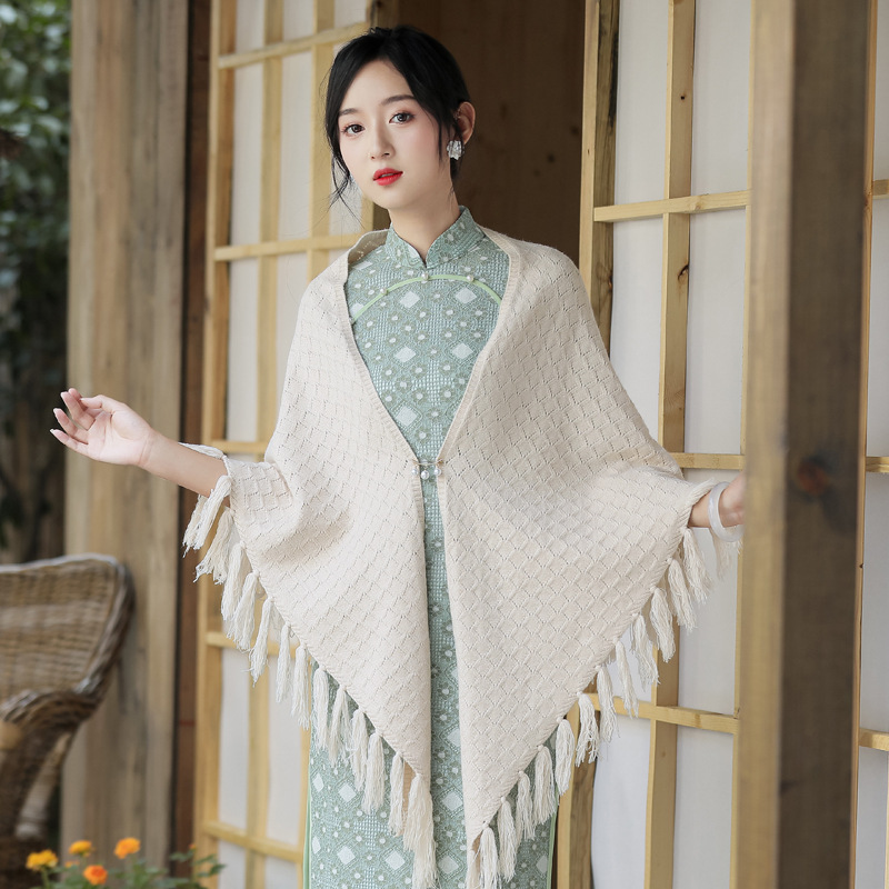 旗袍披肩外套2025年高端复古民国风流苏斗篷外搭开衫外套春秋款女