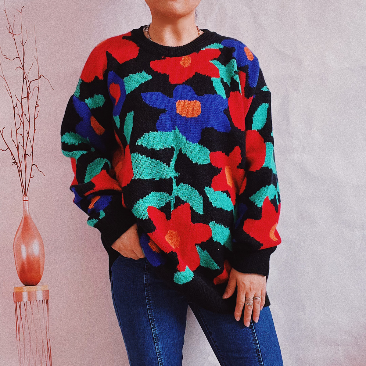 Neuer, mit großen Blumen bestickter Rundhalspullover für Damen, lockerer, langärmeliger Strickpullover für Damen_voghion.com