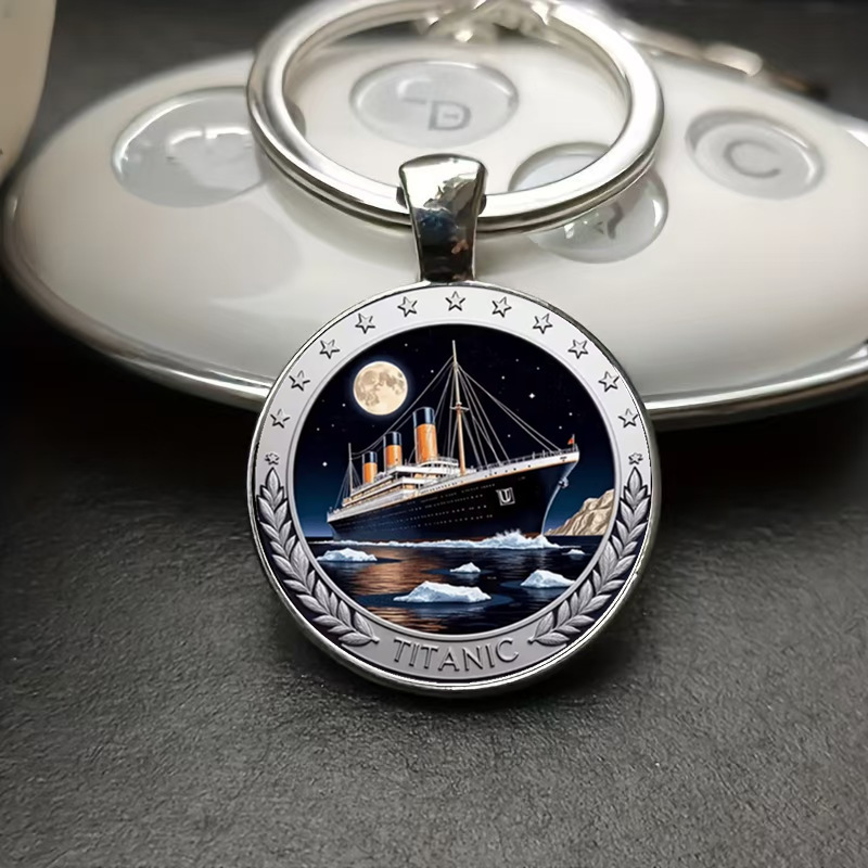 Cross-Border Best-Selling Retro Titanic Ship Design Round Glass Alloy Keychain Pendant Accessory Cross-Border Best-Selling Retro Titanic Ship Design Round Glass Alloy Keychain Pendant Accessory