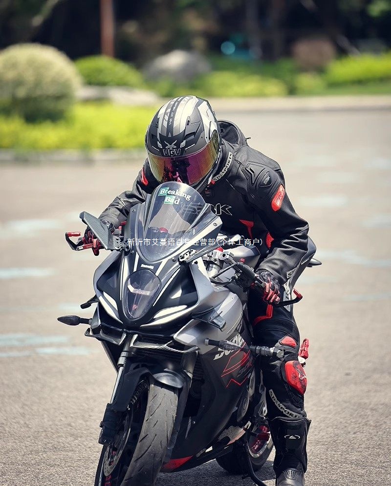 2025 New 3C Certified Motorcycle Flip-Up Helmet Winter