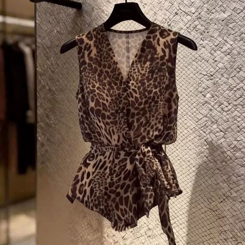 Retro Leopard Print Collar Sleeveless Chiffon Shirt for Women, Summer Thin Style with Waist-Cinching Design, Unique Tie-Up Chic Top