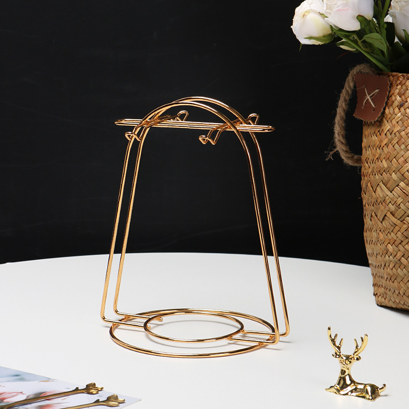 Seis tazas platillo taza de café estante taza de cerámica oro creativo estante de hierro tallado encaje rack de almacenamiento fabricante europeo