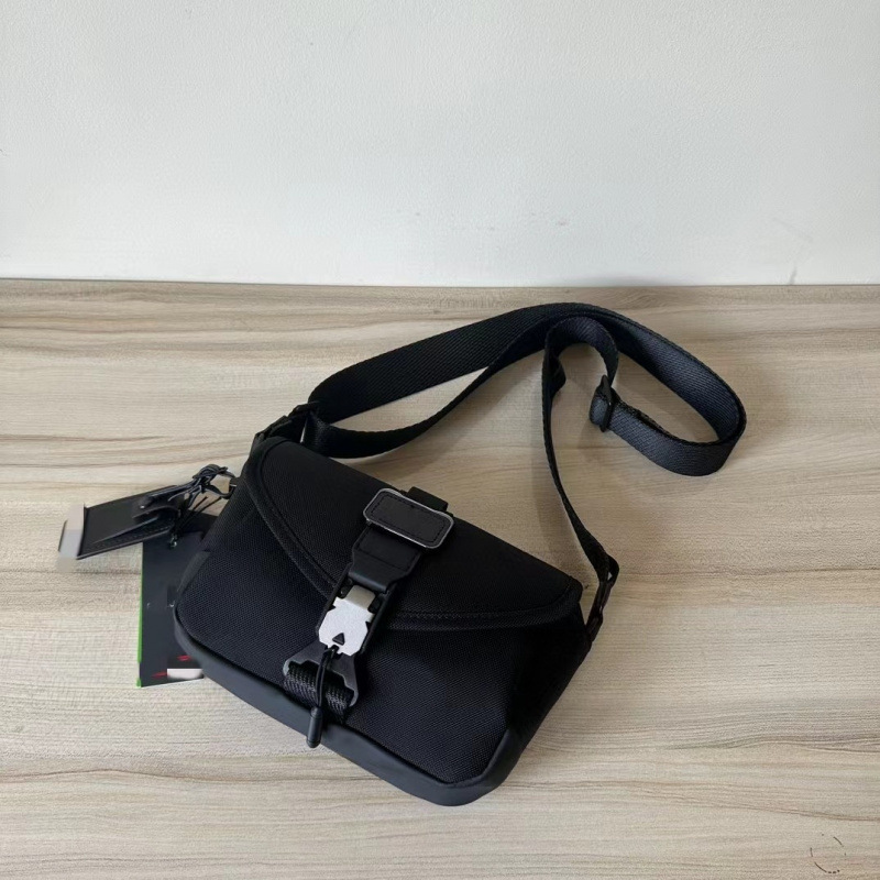 T家弹道尼龙包男女同款大号双肩背包484707通勤简约百搭双肩背包|undefined