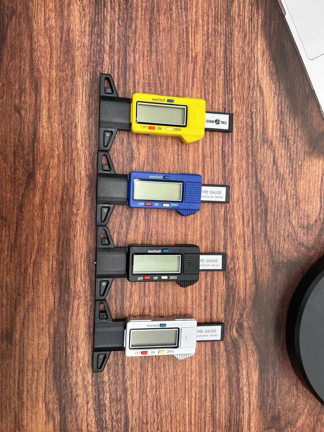 abcb1c2321ff1cad8f941e4a055854