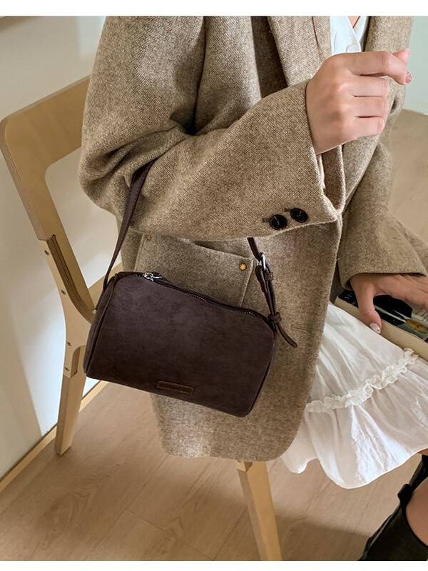 超火ins潮流复古波士顿包小众腋下包包女2025新款通勤枕头斜挎包|undefined