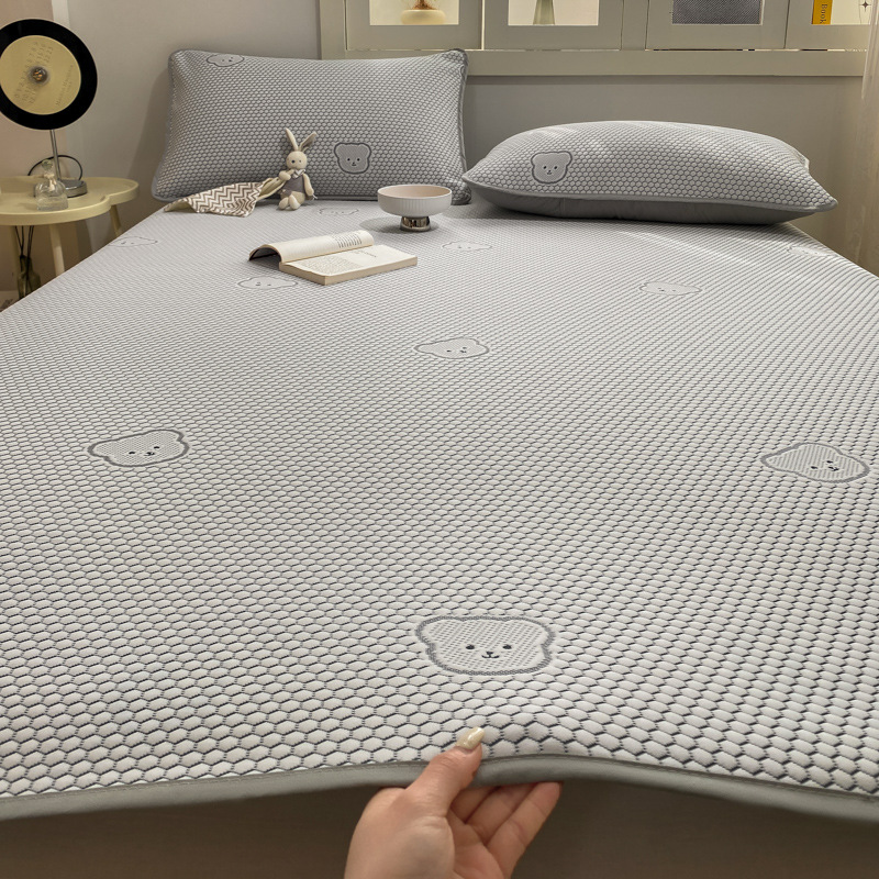 작은 얼음 곰 회색 시트