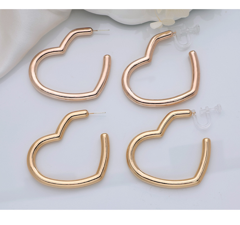 European and American fashion style irregular earrings recommended by Internet celebrities: Geometric metal retro earrings, simple C-shaped large ear rings 12 undefined