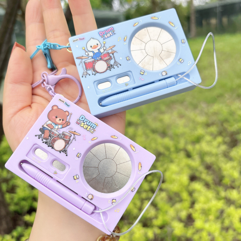 Cross-border popular creative recording electronic drum keychain, trendy and cool music toy, student backpack accessory, claw machine prize Cross-border popular creative recording electronic drum keychain, trendy and cool music toy, student backpack accessory, claw machine prize