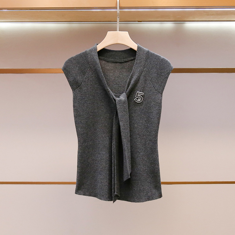 Shenzhen Nanyou High-End Women's Clothing Summer New Fashion Design Flutter Collar Sleeveless Vest Women's Knitted Top Shenzhen Nanyou High-End Women's Clothing Summer New Fashion Design Flutter Collar Sleeveless Vest Women's Knitted Top