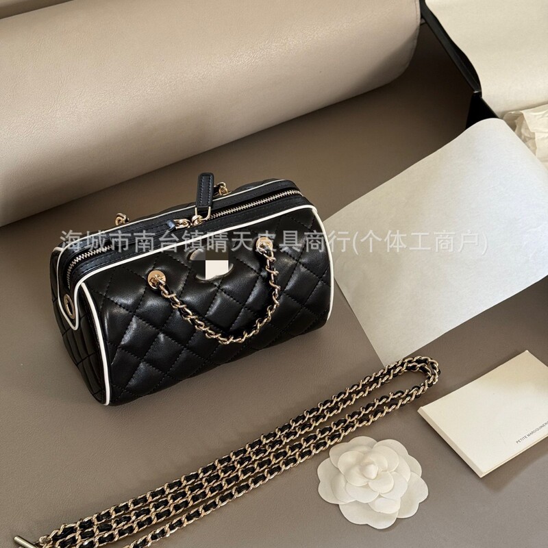 Xiaoxiangjia's New 25P Comic Style Panda Bowling Bag Chain Bag Pillow Satchel Crossbody Women's Boston Bag