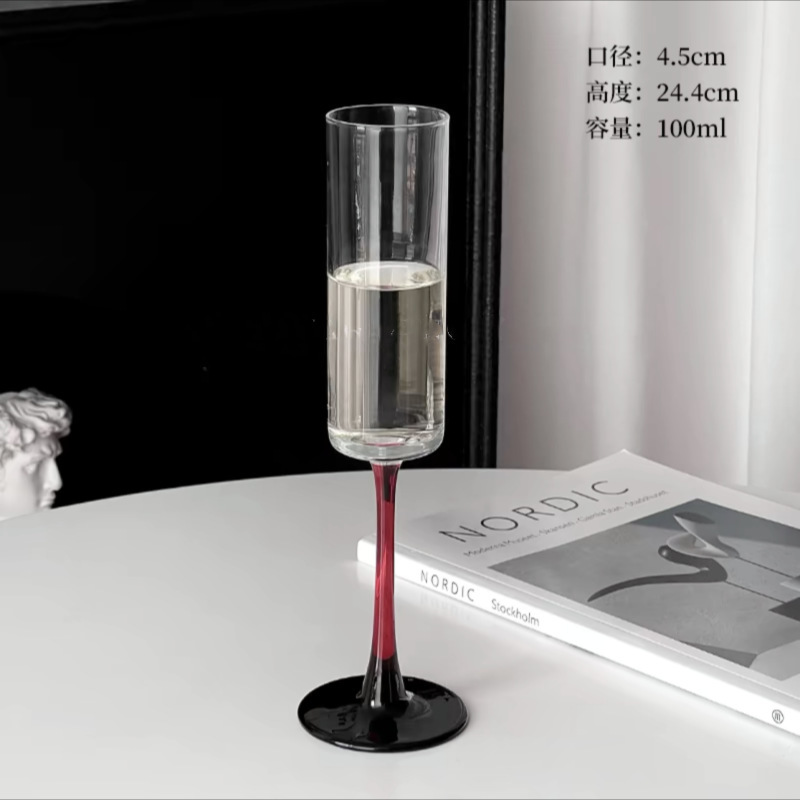 Vaso de champán europeo alto pié de barra roja creativo de cristal de alto nivel taza de vino vino vino vino taza de cóctel especial