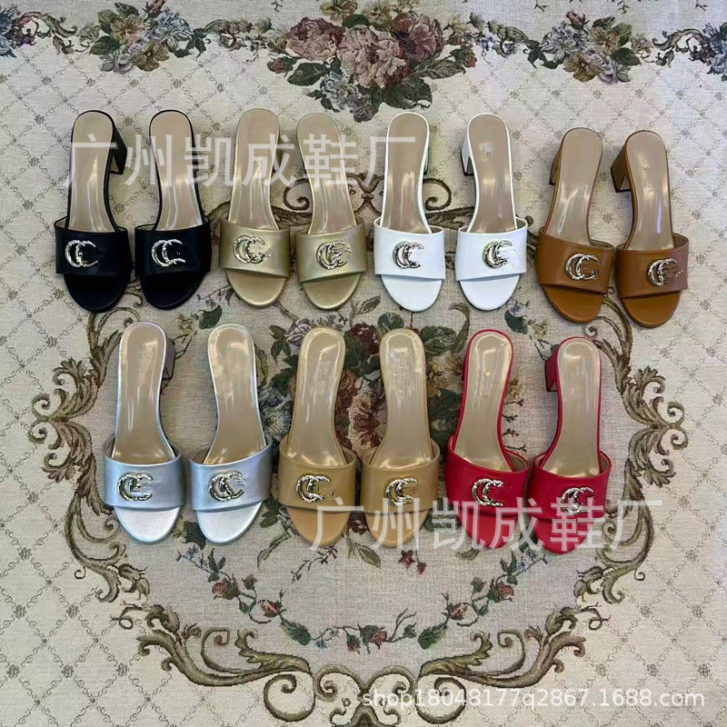High-End Cross-Border Fashion G-Brand Women's High-Heeled Slippers with Double g and Rhinestones, Suitable for Outdoor Wear, Flat Non-Slip Casual Slippers High-End Cross-Border Fashion G-Brand Women's High-Heeled Slippers with Double g and Rhinestones, Suitable for Outdoor Wear, Flat Non-Slip Casual Slippers