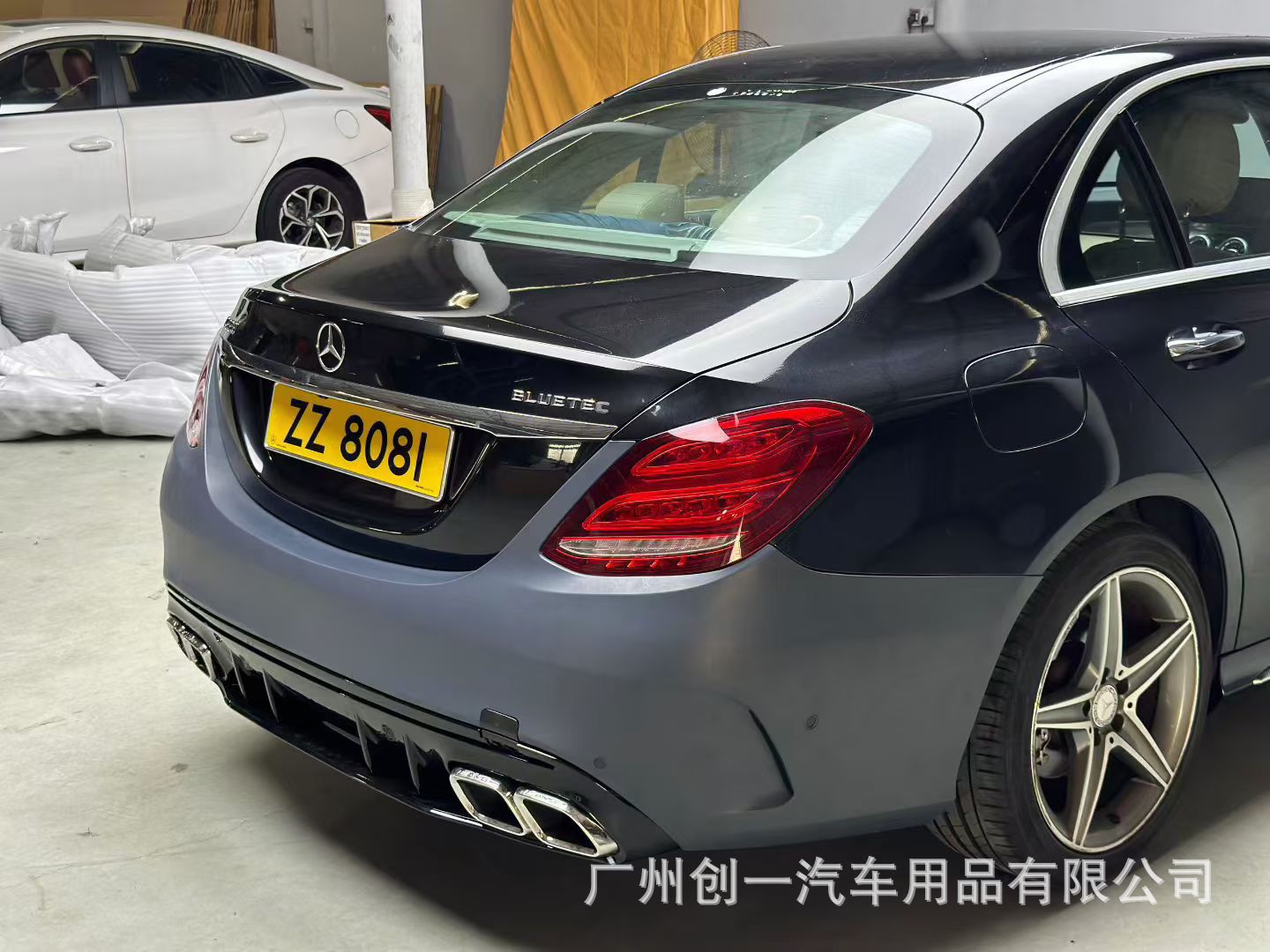 Suitable for Mercedes-Benz C-Class modified to C63 body kit, W205 modified to 2019 C63 AMG front and rear bumpers, fenders, hood, and full body kit