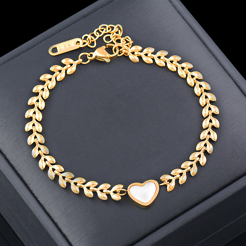 Fashion Heart Shape Titanium Steel Bracelets 1 Piece