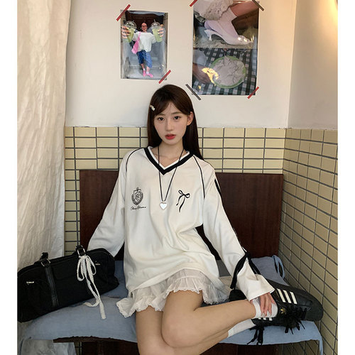 Original Quality White V-Neck Long-Sleeve Women's Loose Button-Trim Design Fitted Shirt for Autumn