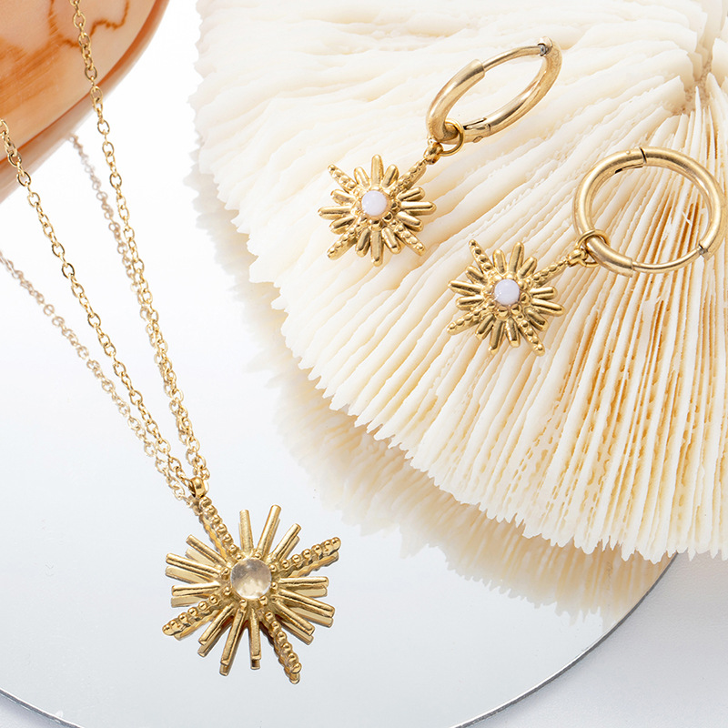 vintage Turquoise star necklace earrings set titanium steel ear buckle