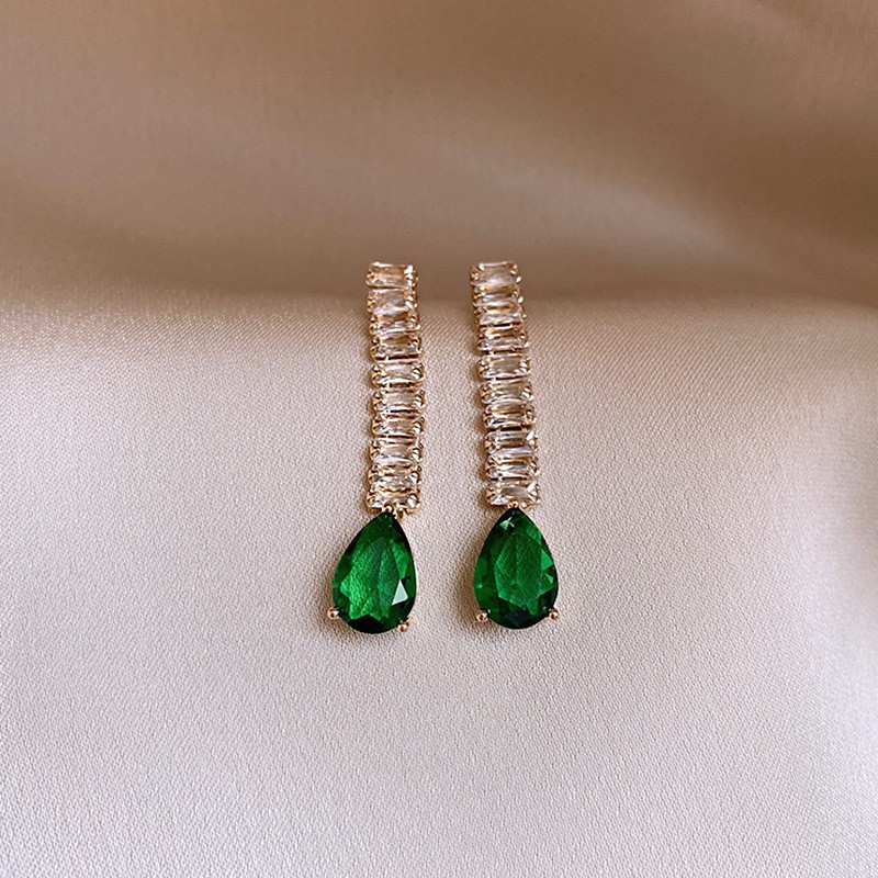 Temperamento de pendientes verdes pendientes ligeros lujosos de alto nivel sensación de pendientes zircon flores joyas geométricas al por mayor fábrica