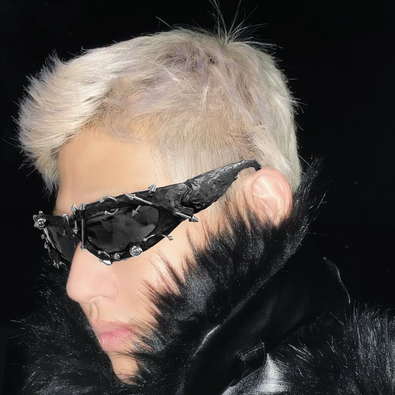 Sunglasses with Resin Coating, American Dark Gothic Style, Handmade Trendy [Rivet Series] Sunglasses with Uv Protection and a High-End Feel