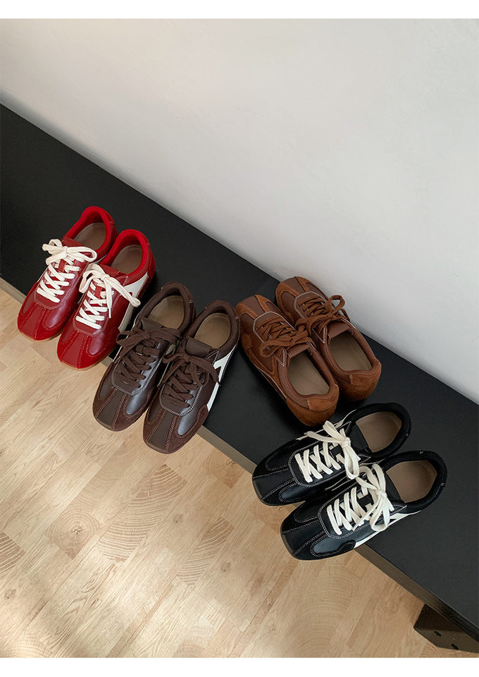 Giày sneaker nữ da cừu phối màu, đế cao su, tăng chiều cao bên trong 5 cm, kiểu retro — Màu nâu (cao hơn 5cm bên trong) có sẵn, Màu nâu (cao hơn 5cm bên trong) đã sẵn sàng để bán, Màu đen (cao hơn 5cm bên trong) có sẵn hàng, Màu đỏ (tăng thêm 5cm bên trong) hàng sẵn có chi tiết 18