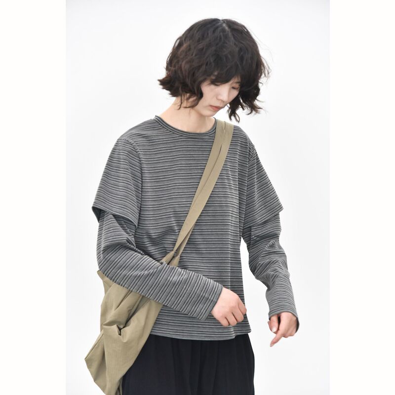 [Three and Two Out] Faux two-piece double-layered embroidered design, 2026 autumn new collection, layered design, retro striped T-shirt, 89893