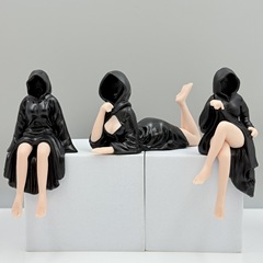 跨境新品 黑袍女王手办万圣节Mysterious statue车载装饰周边摆件