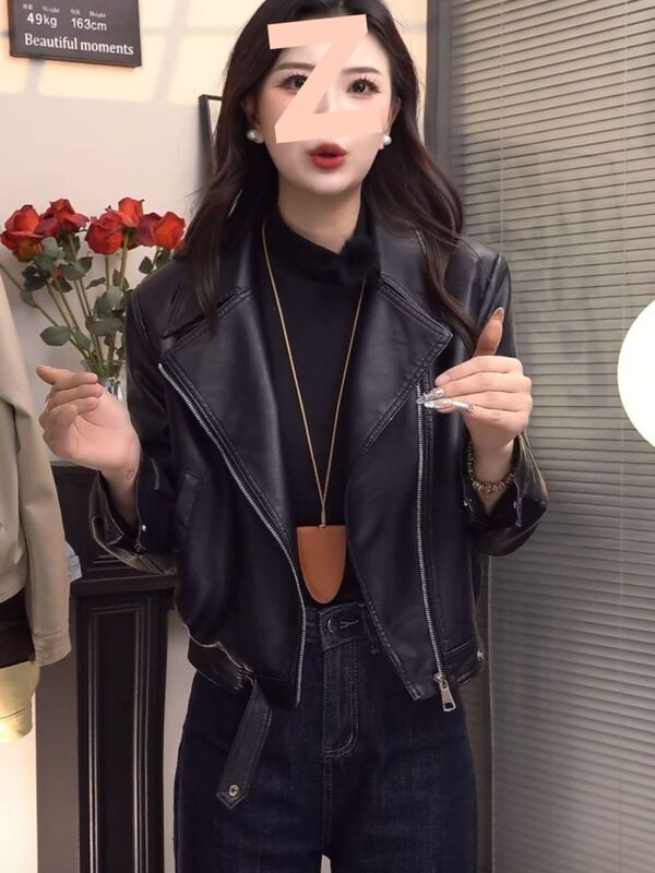 Haining women's thickened fleece leather jacket, fashionable casual loose short style, 2026 autumn and winter new motorcycle leather jacket Haining women's thickened fleece leather jacket, fashionable casual loose short style, 2026 autumn and winter new motorcycle leather jacket