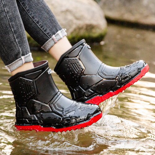 Thickened, stylish men's rain boots—non-slip, warm, and water-resistant—also perfect for women. Includes rain boots, waders, rubber shoes, and overshoes—ideal for car washing, fishing, and work tasks.