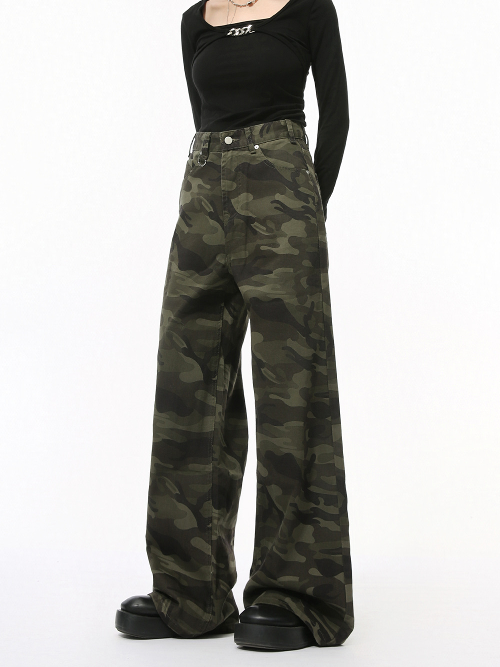 MTLCLOTHES Hombres| América suelta versátil sensación vertical de piernas anchas deslizantes tendencia de jeans camuflados