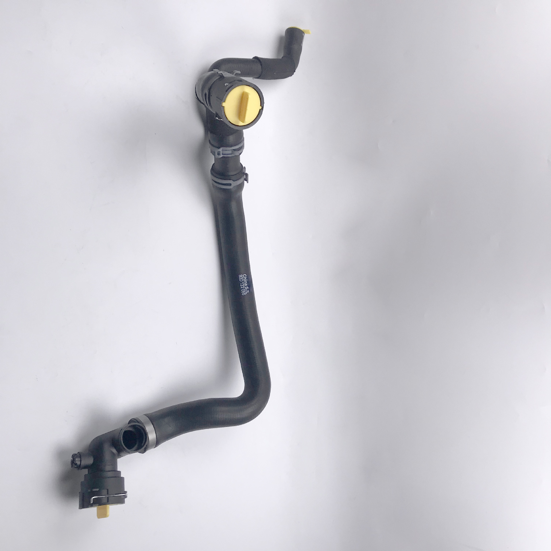 Suitable for Audi Q5 Q5L 2017-2025 Car Water Tank Lower Pipe Coolant Hose 80D122055