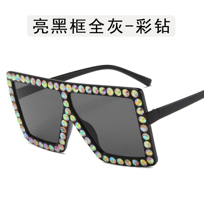 Bright black frame full gray-color diamond