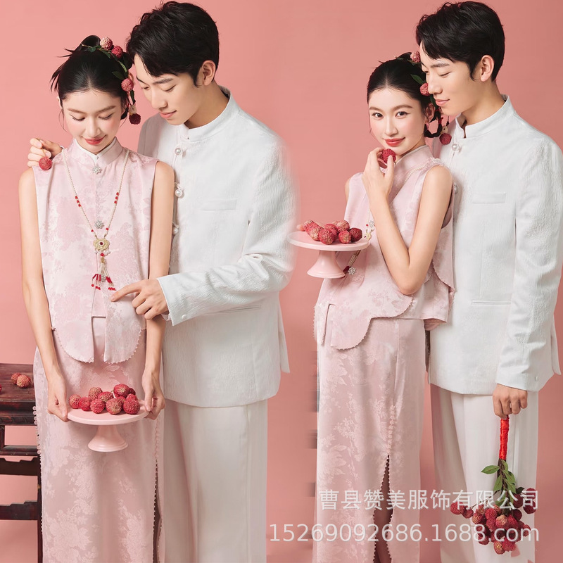 New Style Maternity Photo Shoot Outfits for Photo Studios, New Chinese-Style Wedding-Inspired Pink Set, Atmospheric Private Studio Photoshoot, Maternity Photos New Style Maternity Photo Shoot Outfits for Photo Studios, New Chinese-Style Wedding-Inspired Pink Set, Atmospheric Private Studio Photoshoot, Maternity Photos