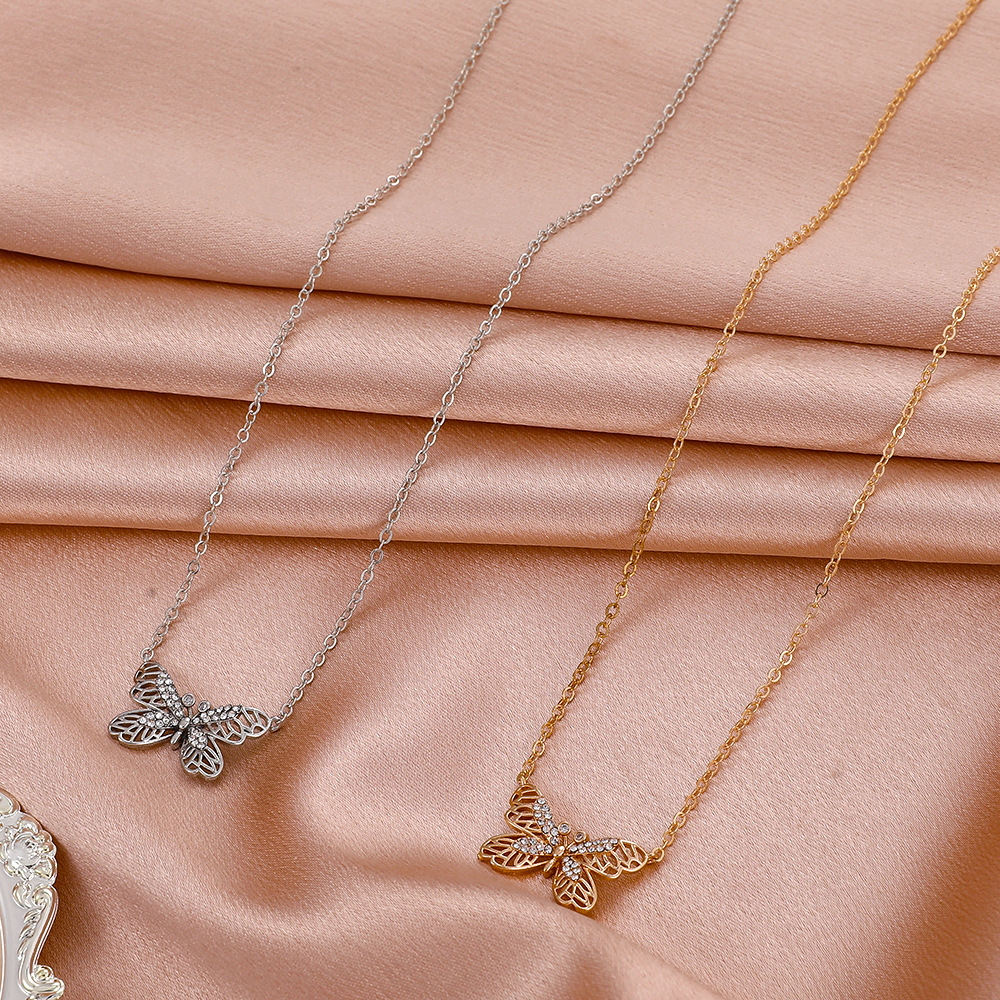 Butterfly Pendant Necklace With Hollow Collar Design For Women_voghion.com