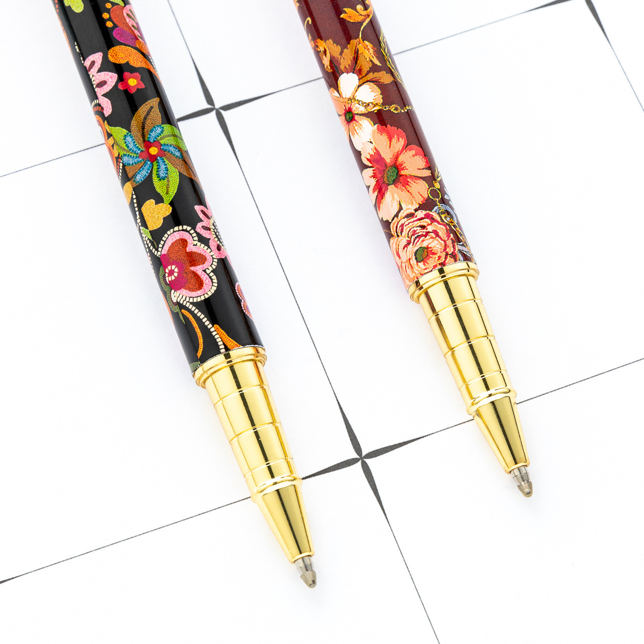 Impresión de transferencia térmica creativa lápiz de firma de película impresa de varilla completa lápiz de bola puede grabar logotipo de regalo de comercio exterior lápiz publicitario