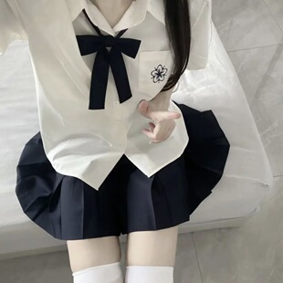 ��ľ�������r����ϵ���{ɫ�̽�Ů�r�»��A��С���ļ��Ʒ�ȹ����