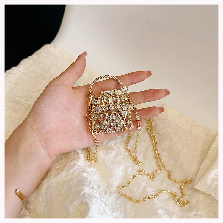 Mini Decorative Simple 2023 Spring/Summer New Fashion Banquet One Shoulder Chain Bag_voghion.com