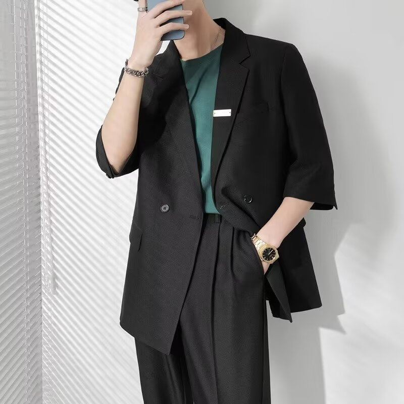 Herren-Blazer-Anzugset mit kurzen Ärmeln und lockerer Passform – lässig, leicht, atmungsaktiv und modern. Leicht und angenehm zu tragen._voghion.com