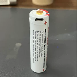 相机充电器;数码充电器;游戏机充电器