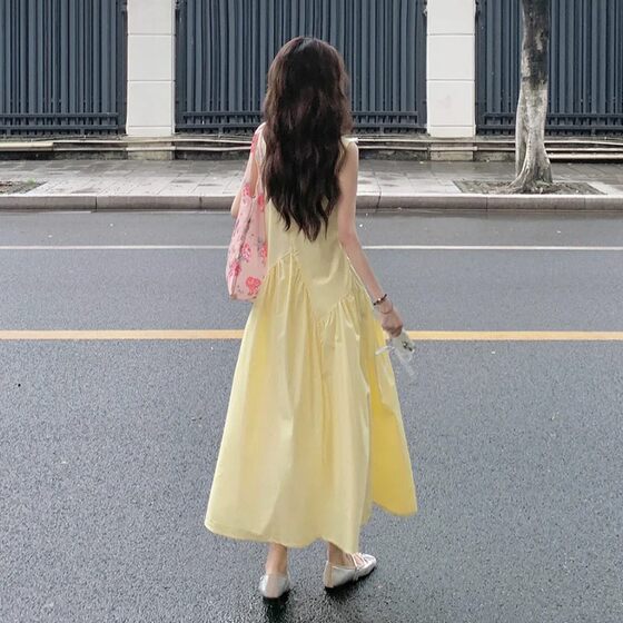 French Style Elegant Sleeveless Vest dress Light Yellow Women's Clothing Summer Dopamine Sweet Age-reducing A- line Long Skirt