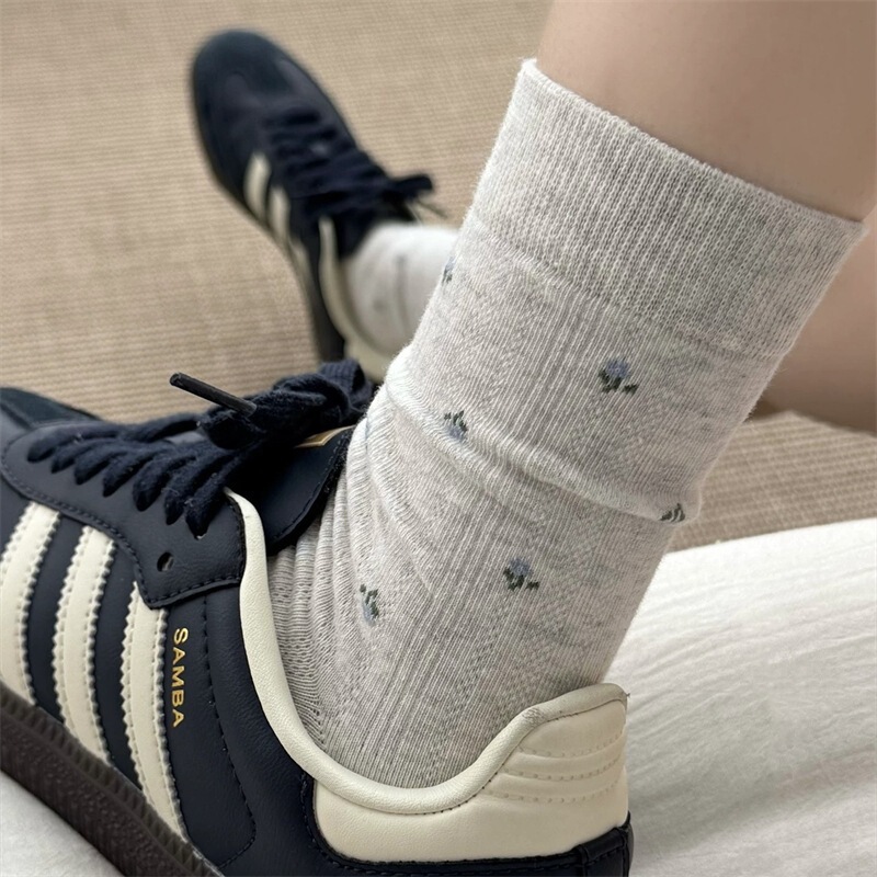 Autumn and Winter New French-Style Gentle Small Floral Socks for Women, Mid-Calf Socks, Ins-Style Versatile Elegant Slouch Socks, Long Socks Autumn and Winter New French-Style Gentle Small Floral Socks for Women, Mid-Calf Socks, Ins-Style Versatile Elegant Slouch Socks, Long Socks