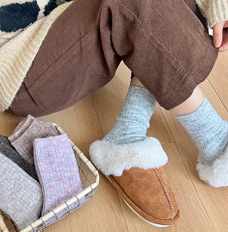 60g Weight Socks Classification Socks Lingerie Type A Pair Quantity Holiday, Banquet, Travel Occasion Solid Color Pattern Winter Season Women's Gender Elegant, Lady Style Elegant Lady Women's Solid Color Wool Crew Socks A Pair 6