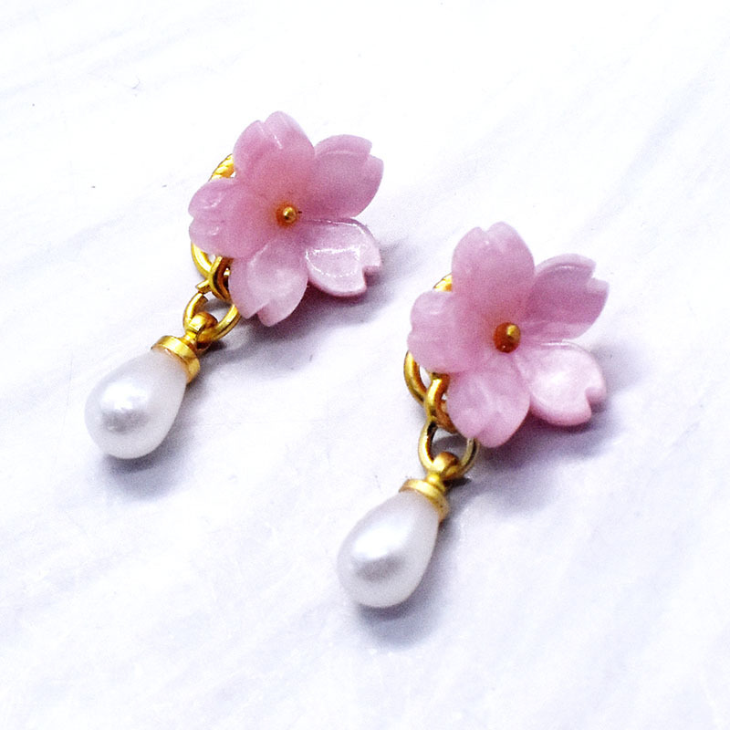 Fuchsia set drop-shaped