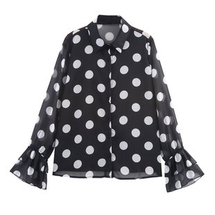 ���uͨ���l�＾�¿�Ů�b�ٴ�cѩ��ӡ�����I���ſ��L�����e�r��