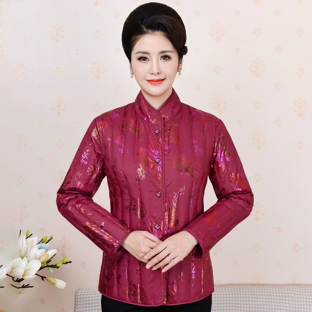 Новая зимняя одежда вкладыша для пожилых мам